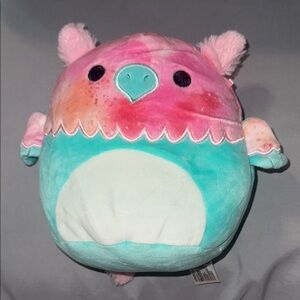 Gala the Griffin 7.5” Squishmallow